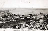 128 CHERBOURG. - Vue sur le Port et la Digue.- Carte postale, 1916. (AD Manche. Série FI).