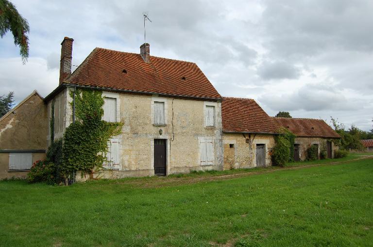 poterie artisanale puis faïencerie puis ferme, actuellement maison