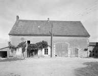 les maisons et fermes de Saint-Ouen-de-la-Cour