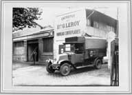 Entrepôt industriel d' Epernay.- Photographie, s. d., vers 1922 ?. (Collection particulière Isoroy).