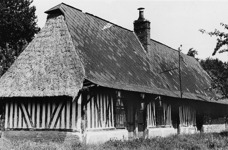 Les maisons et fermes de Honguemare-Guenouville