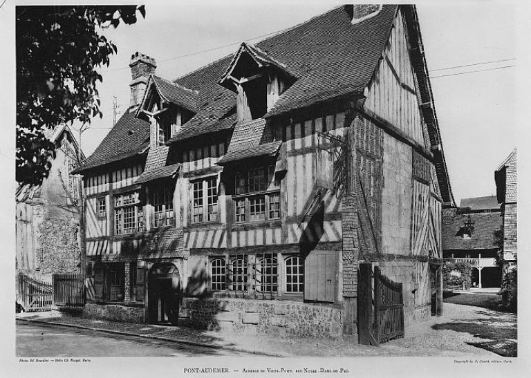 maison puis tannerie, puis auberge du Vieux-Puits, puis maison