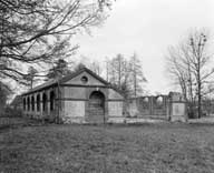 moulin à foulon, puis filature de laine, puis usine de produits alimentaires