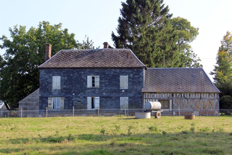 maisons et fermes de Hauville