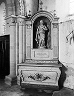 ensemble de 2 autels tombeaux secondaires, 2 tabernacles, 2 retables, 2 statues de la Vierge et de saint Jean