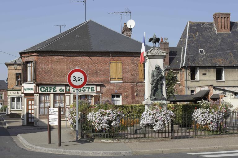 monument aux morts de la guerre de 1914-1918 : A l'assaut