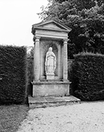 ensemble de l'autel de procession de la Vierge : autel, retable architecturé, statue