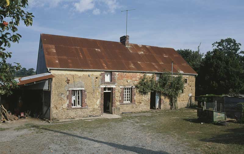 ferme, actuellement maison