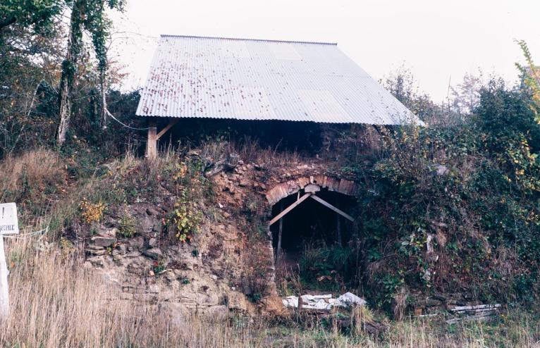 La céramique industrielle dans le Bessin (Calvados) et le département de la Manche : les poteries