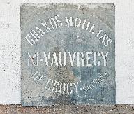 Pochoir en métal pour sacs de farine "Grands moulins de Crocy - Calvados - M. Vauvrecy".