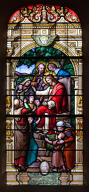 ensemble de 2 verrières historiées et commémoratives de la guerre de 1914-1918 : Jésus bénissant les enfants, Crucifixion ; à la mémoire de d'Emile Lemoine et de Désiré Lair (baies 5 et 6)