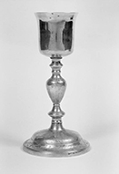 ensemble d'un calice et d'une patène