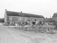 les maisons et fermes de Fierville-Bray