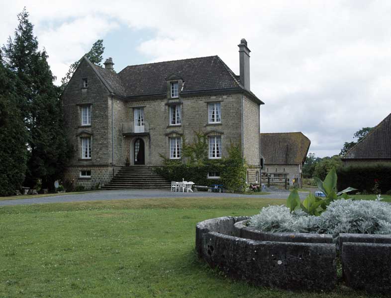 ferme dite Château d'Auxais, actuellement haras