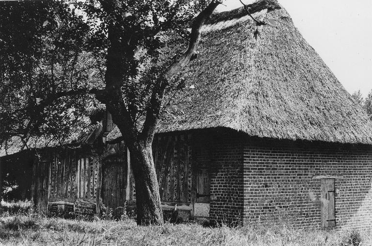 Les maisons et fermes de Honguemare-Guenouville