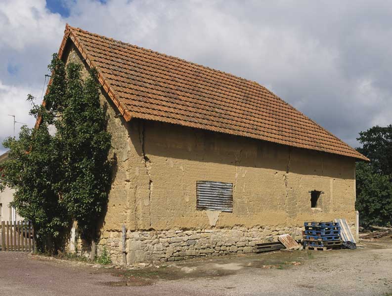 ferme, actuellement maison