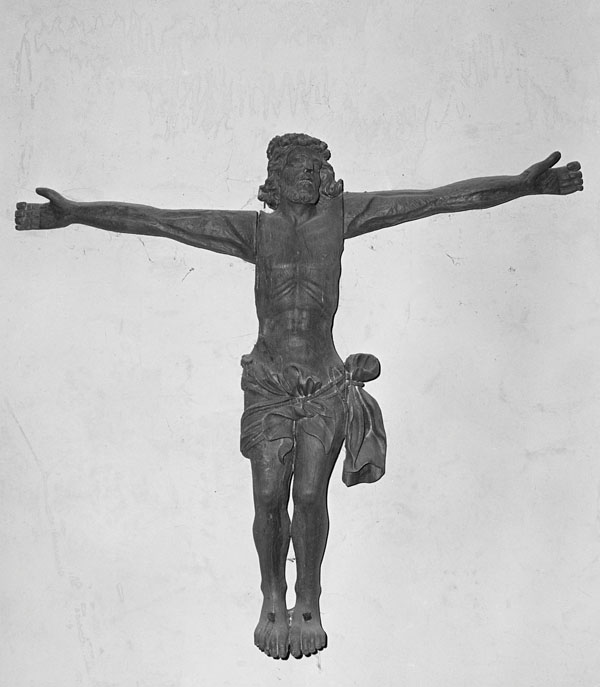 statue : Christ en croix n°2