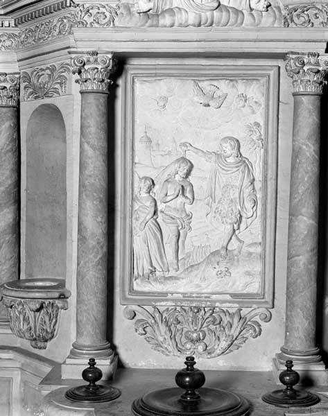 haut-relief : Baptême du Christ