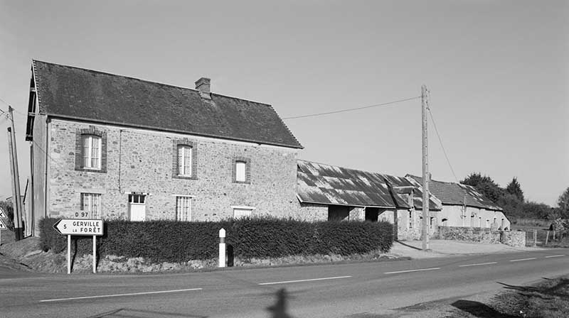 ferme, actuellement maison