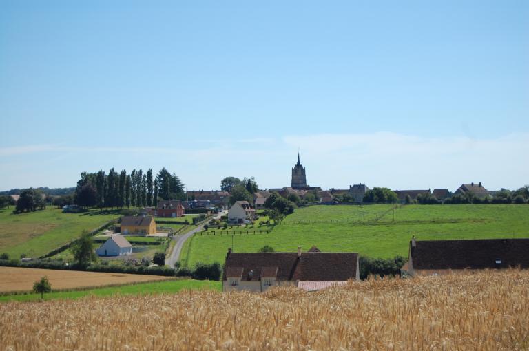 le bourg de Réveillon