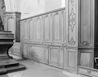fausses-stalles de célébrant