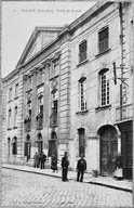 hospice, hôtel de ville, palais de justice