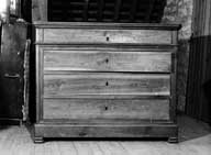 commode style Louis Philippe