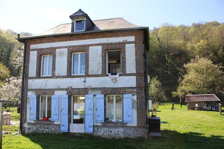 Les maisons du chemin de halage du Landin et de Barneville-sur-Seine