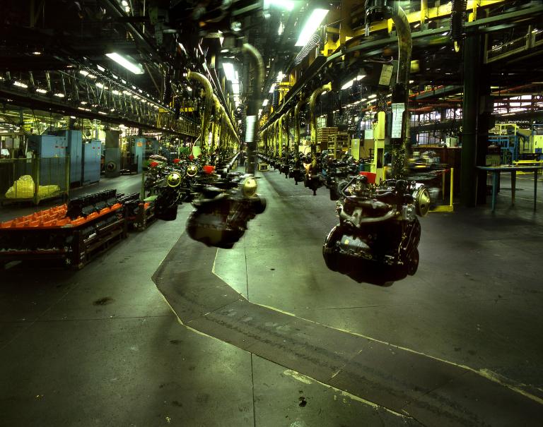 usine de construction de moteurs et de boîtes de vitesse Renault