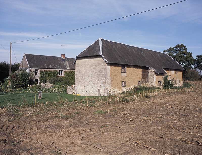 ferme, actuellement maison