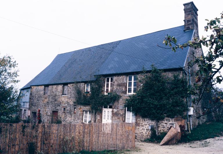 La céramique industrielle dans le Bessin (Calvados) et le département de la Manche : les poteries