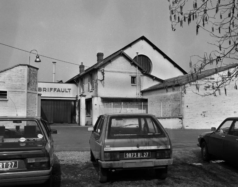 fonderie-laminoir-martinet-tréfillerie des Fonderies de Romilly, puis robinetterie Briffault puis gazfio, dite usine des Ponts