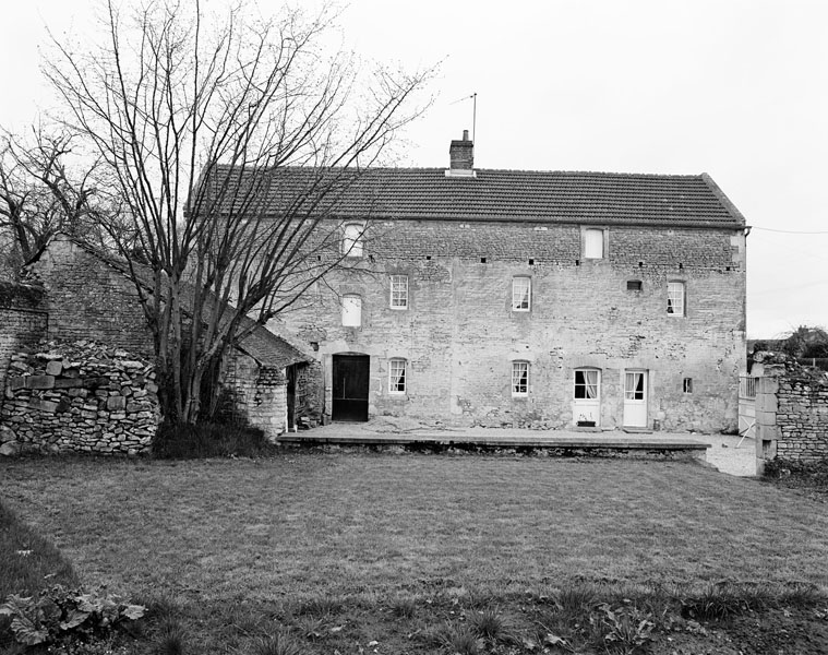 les maisons et fermes de Magny-la-Campagne