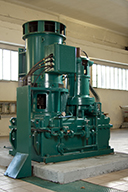 les machines de la centrale hydroélectrique de la Société hydroélectrique de la Courbe