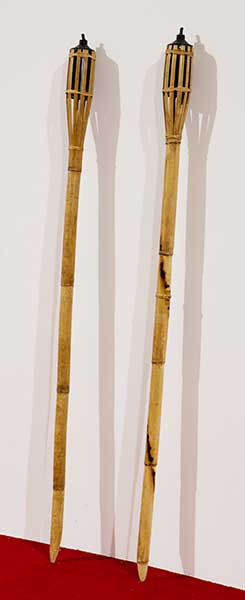 ensemble de 2 lampes d'église dites torches à pétrole