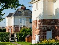 Logement de contremaître sur la Cité du Plateau à Soumont-Saint-Quentin, vue rapprochée. 