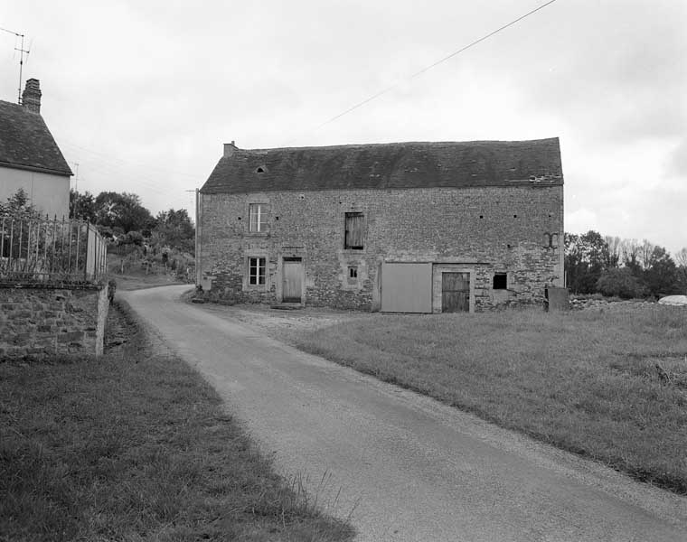 les maisons et fermes de Nécy