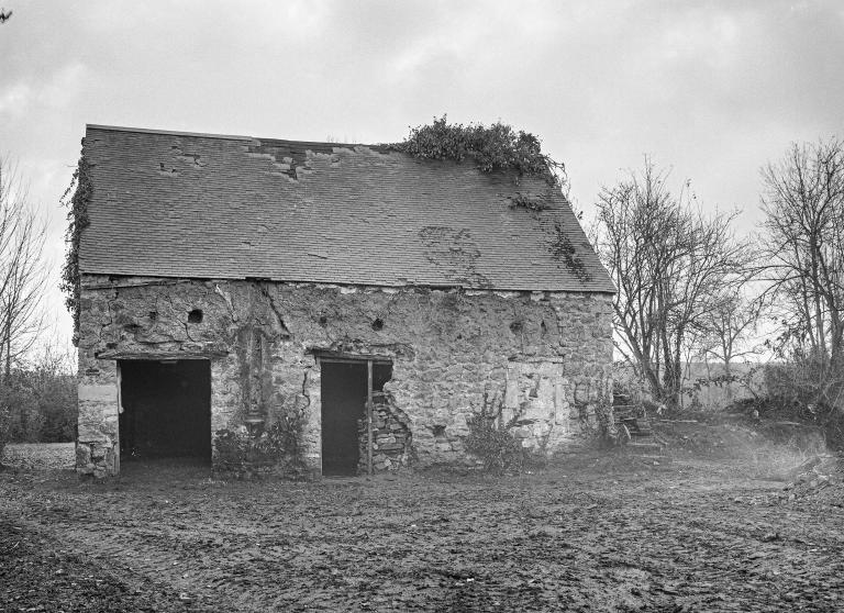 La céramique industrielle dans le Bessin (Calvados) et le département de la Manche : les poteries