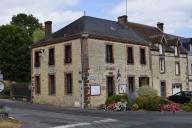 mairie-école, actuellement mairie