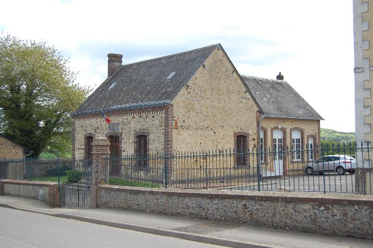 école de filles, actuellement mairie