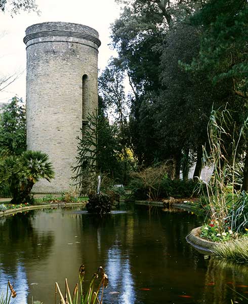 jardin botanique privé d'Emmanuel Liais, actuellement parc public Emmanuel Liais