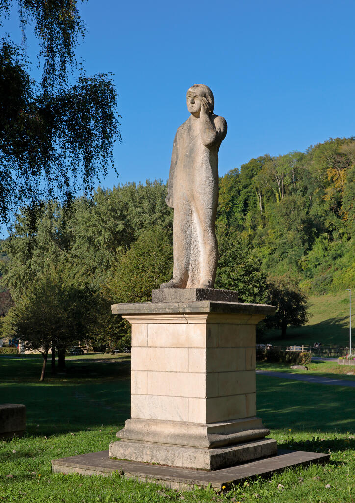statue monumentale de Victor Hugo