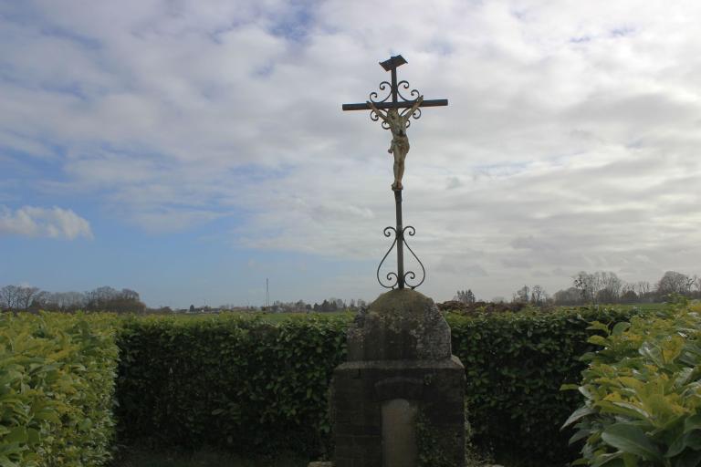 calvaires et croix de chemin de Hauville