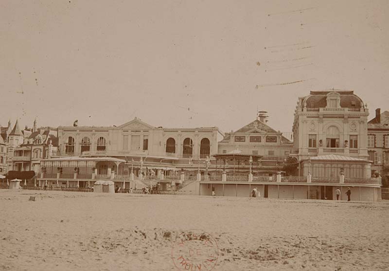 Casino dit Le Salon des Bains, ou Le Casino-Salon, ou Le Grand Salon ou Le Grand Casino, ou Le Salon de Trouville