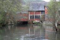 L'usine des Ponts fondée en 1788 comme laminoir et martinet des Fonderies de cuivre de Romilly.