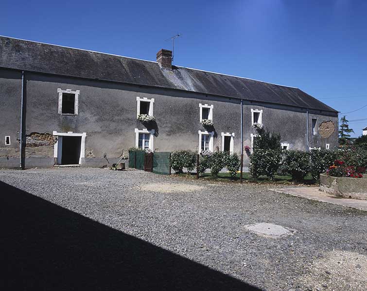 ferme, actuellement maison