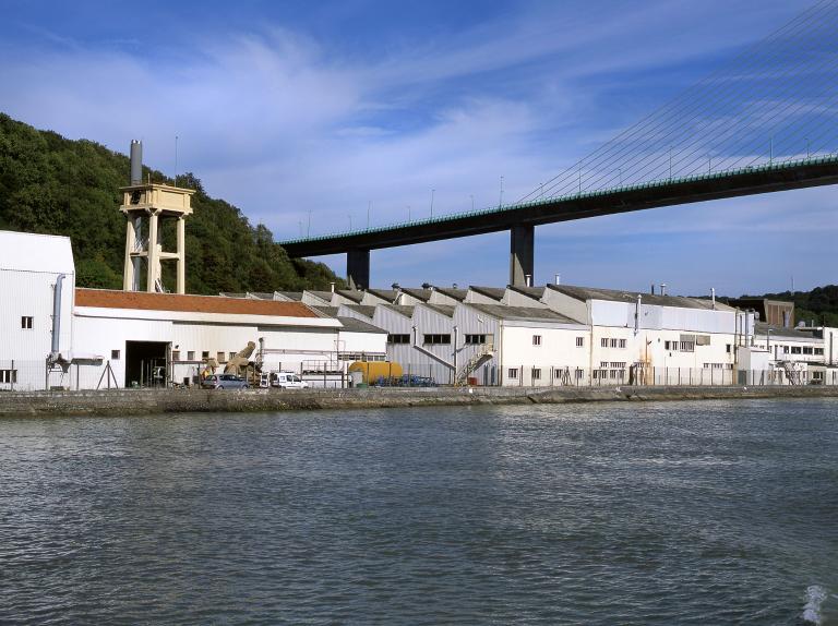 usine d'hydravions Latham puis usine de maintenance des trains d'atterrissage et moteurs auxiliaires d'avion Révima
