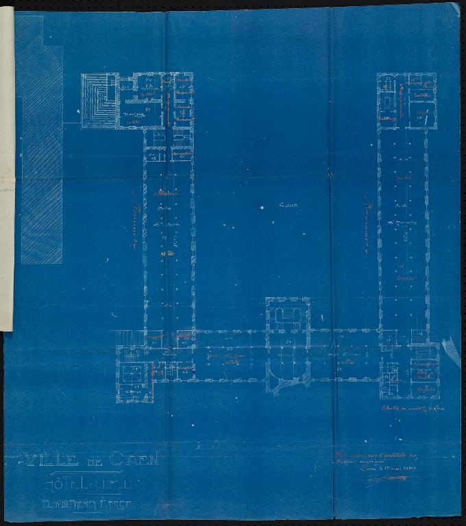 bâtiment conventuel de l'abbaye de la Trinité dite abbaye aux Dames, actuellement hôtel de région