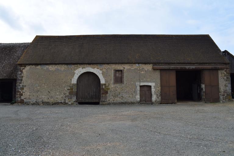 les maisons et les fermes de la commune de Feings