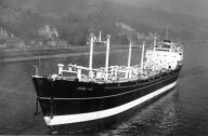 bateau de marchandises en vrac : cargo (céréalier) dit JEAN L.D. puis CAVO STARAS